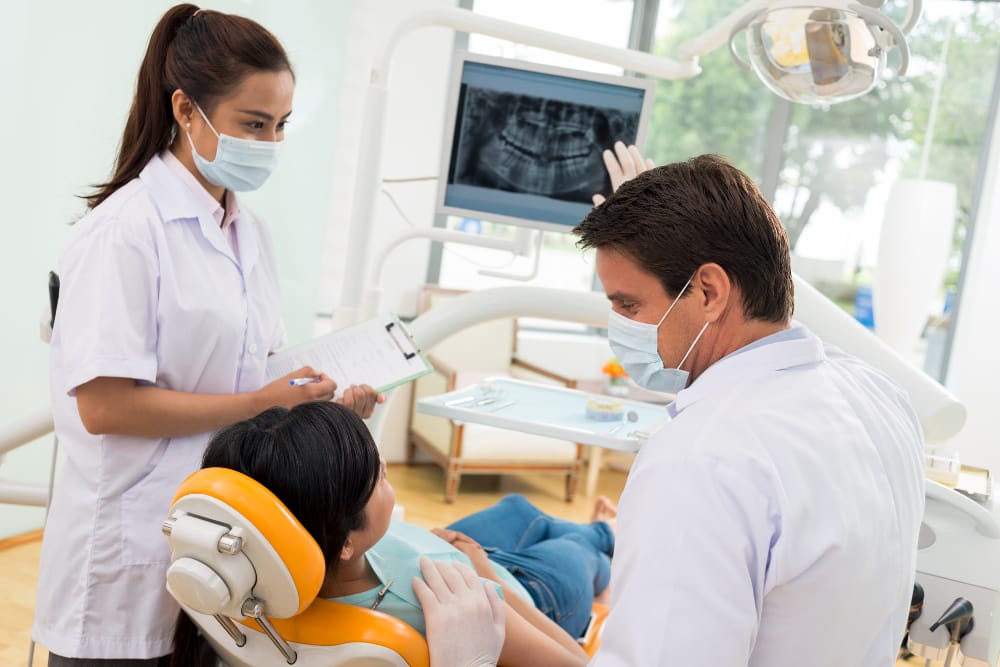 What Does a Orthodontist Do